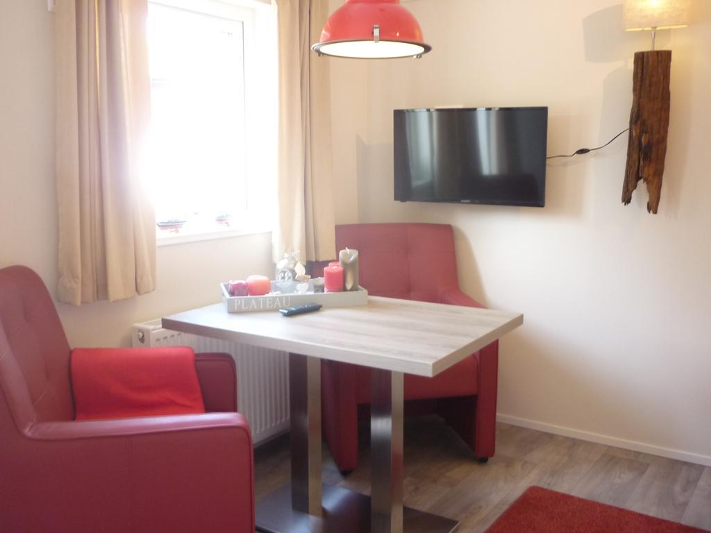 Zu Jeddelohs Lodge Hotel Gladenbach Luaran gambar