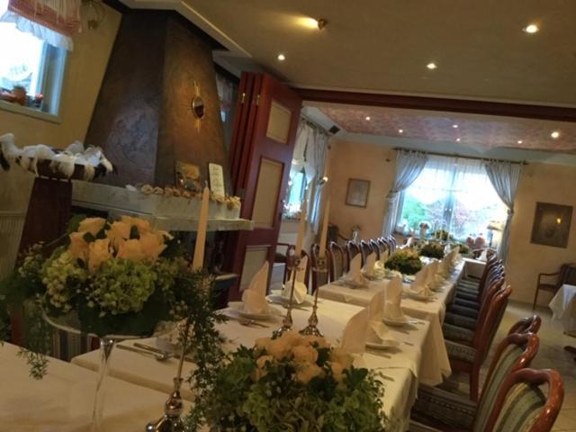 Zu Jeddelohs Lodge Hotel Gladenbach Luaran gambar